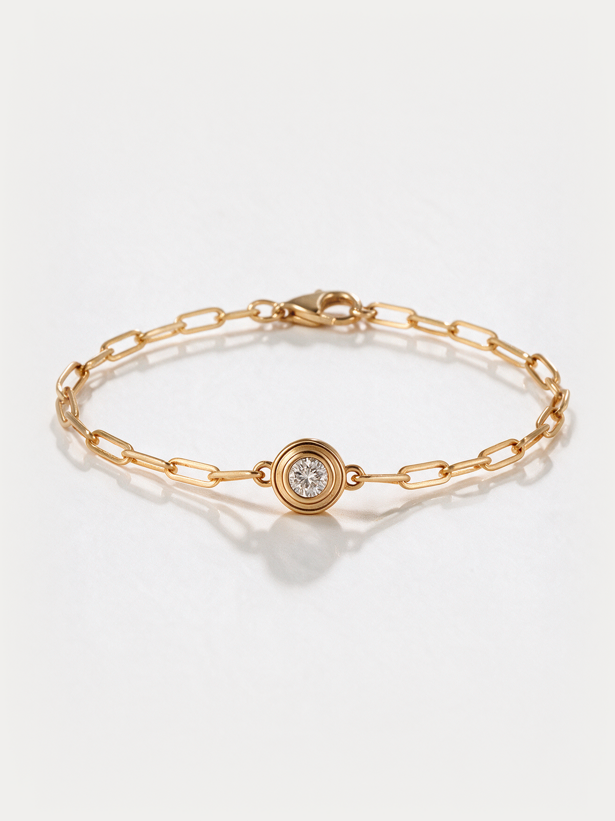 Round Diamond Paperclip Bracelet